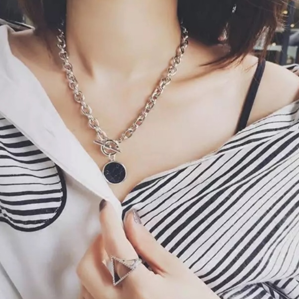 NEW Silver Plated Necklace Round Marble Pendant